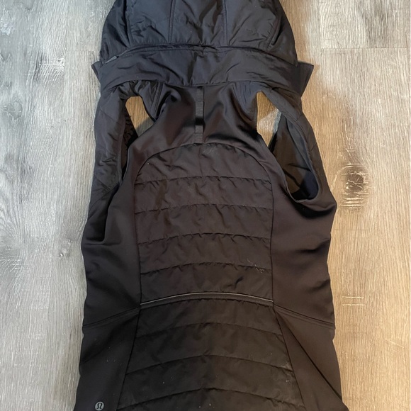 Lululemon running vest - Picture 3 of 4